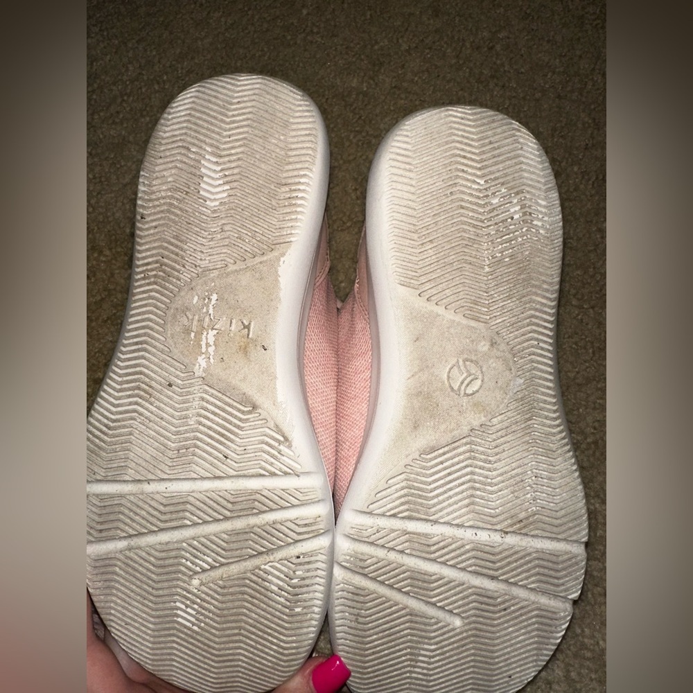 Women's Pink Sneakers - Picture 5 of 8
